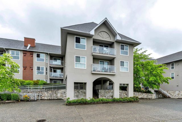 19835 64 Avenue 203, Langley