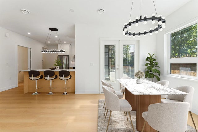 844 St. Denis Avenue, North Vancouver