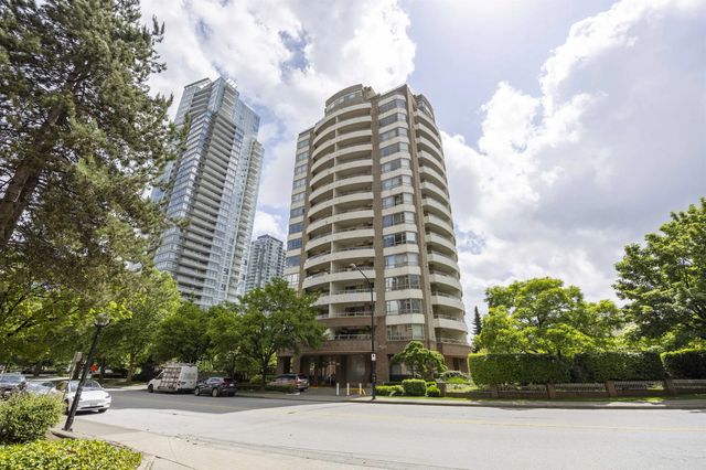 4830 Bennett Street 401, Burnaby