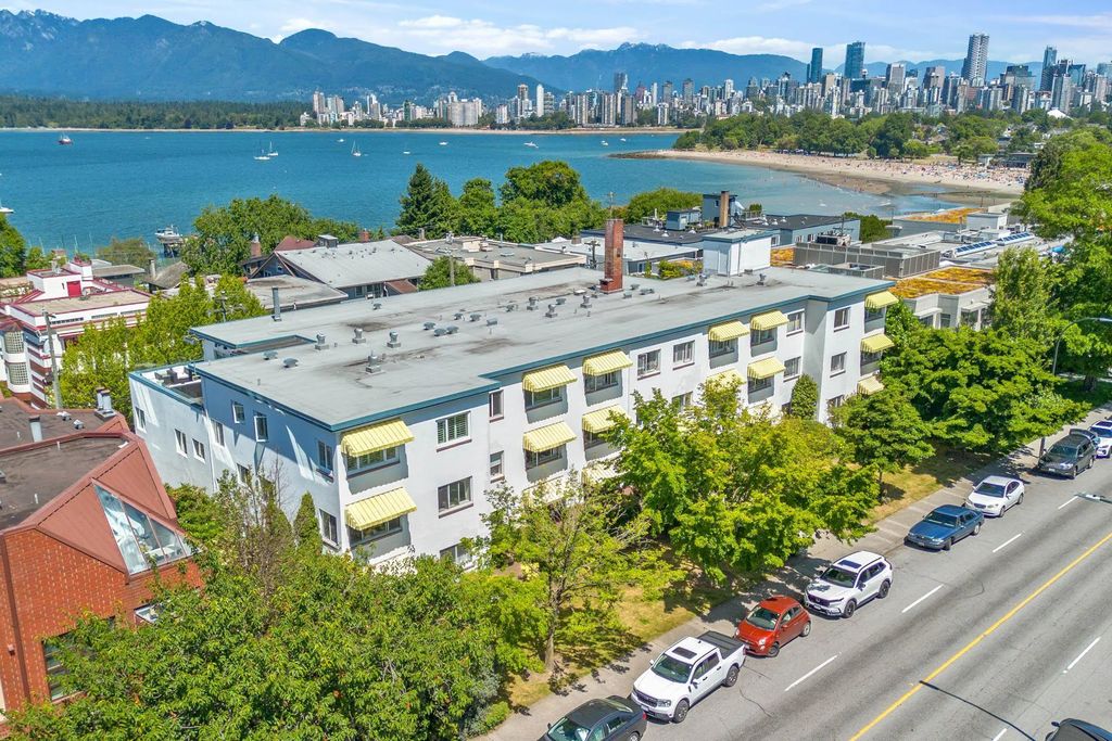 2469 Cornwall Avenue 303, Vancouver