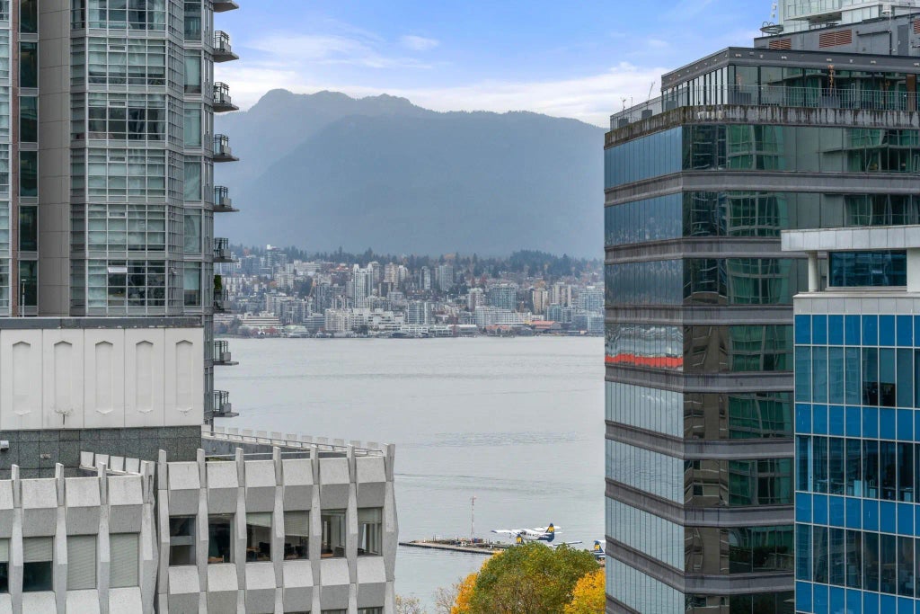 1211 Melville Street 1101, Vancouver