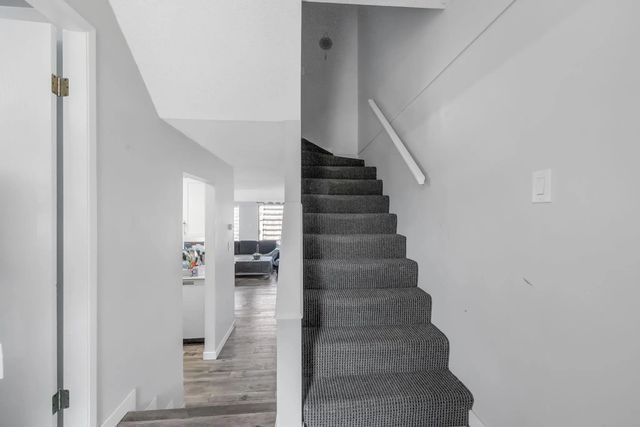 17708 60 Avenue 47, Surrey