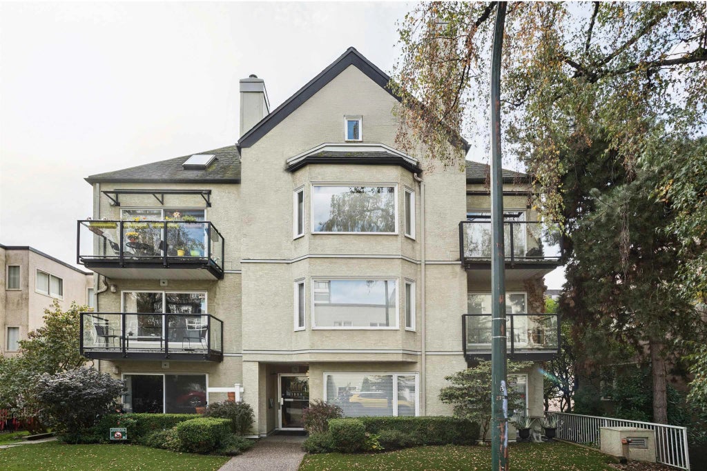 1554 Burnaby Street 105, Vancouver