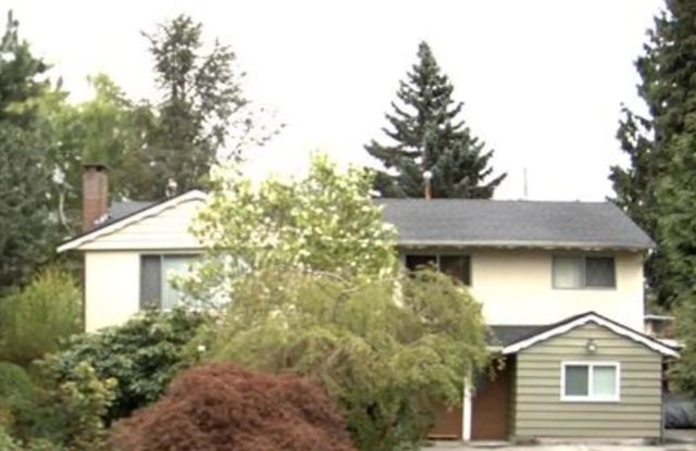 8915 Cook Crescent, Richmond