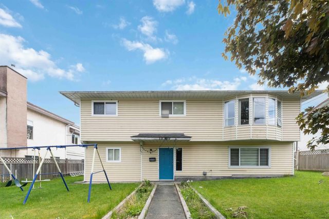13430 64 Avenue, Surrey