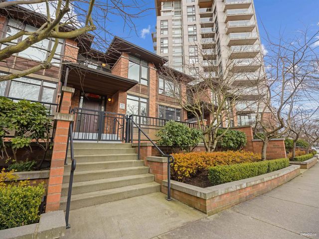 8333 Anderson Road Th11, Richmond
