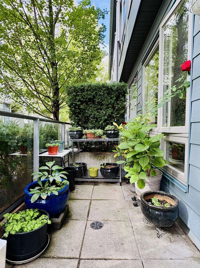 4886 Eldorado Mews, Vancouver