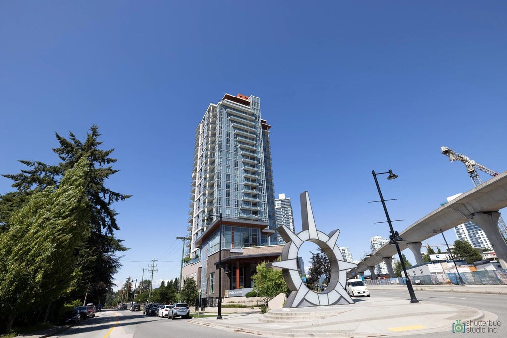 691 North Road 1707, Coquitlam