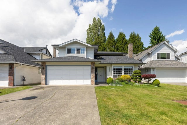 12371 Greenland Drive, Richmond