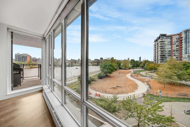 8 Smithe Mews 503, Vancouver