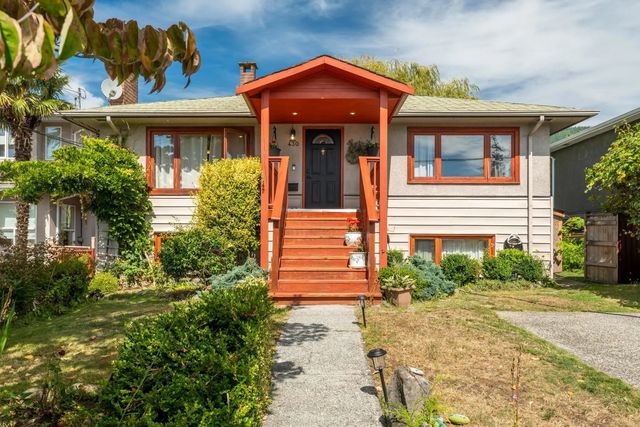 430 W Kings Road, North Vancouver