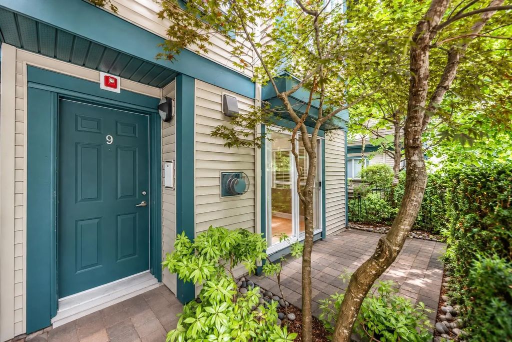 288 St. Davids Avenue 9, North Vancouver