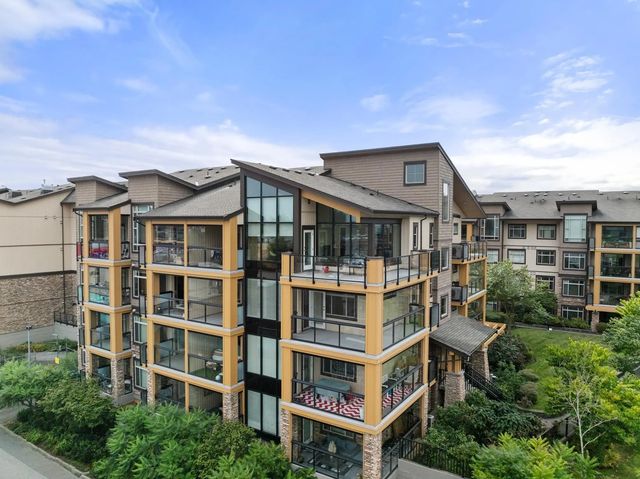 12655 190a Street 209, Pitt Meadows