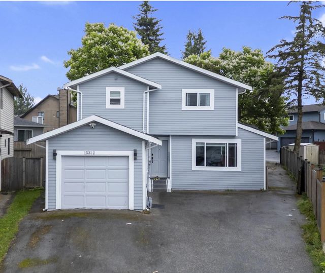 13232 82 Avenue, Surrey