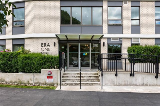 22226 Brown Avenue 306, Maple Ridge