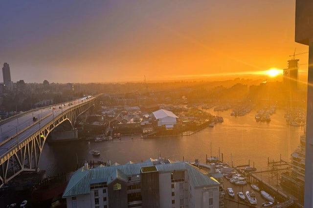 1500 Howe Street 2207, Vancouver