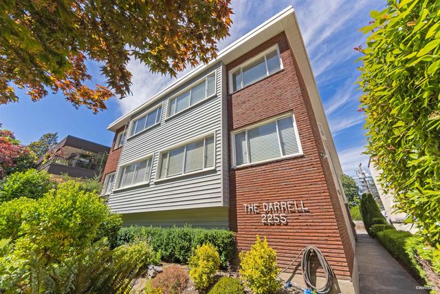 2255 W 40th Avenue 3, Vancouver