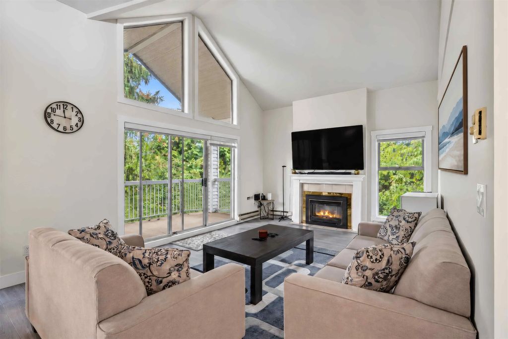 13918 72 Avenue 315, Surrey