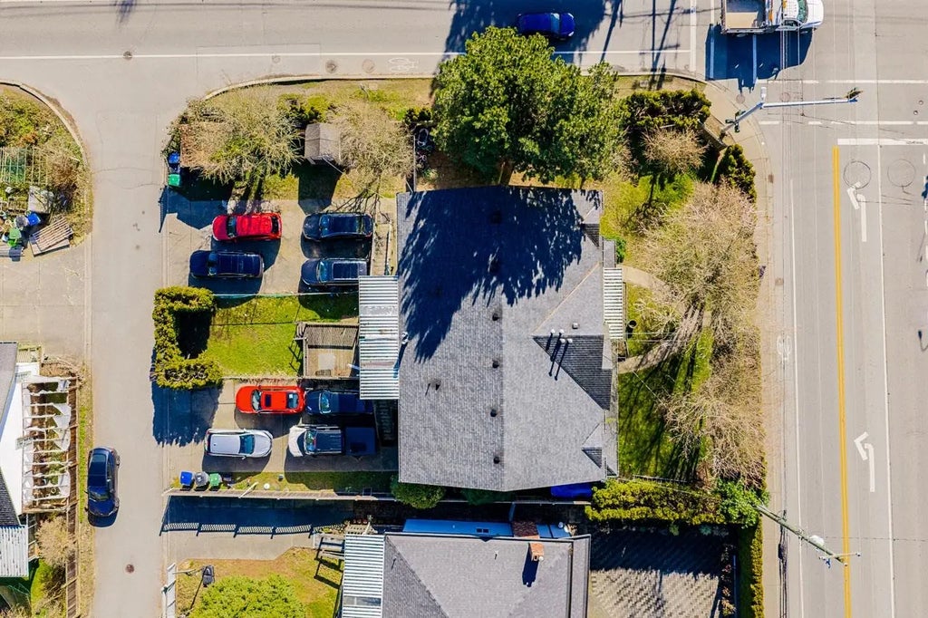 8414 156 Street 8412-, Surrey