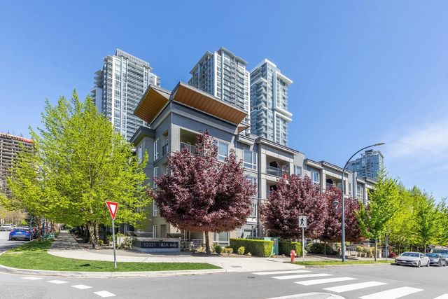 13321 102a Avenue 439, Surrey
