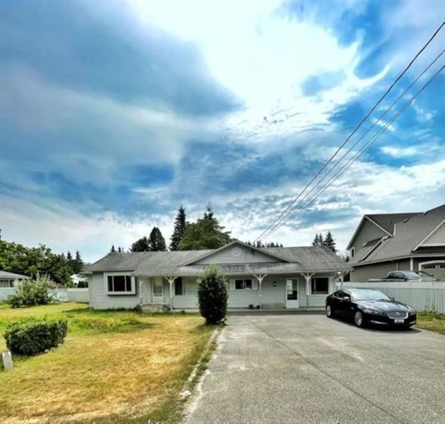 24954 56 Avenue, Langley
