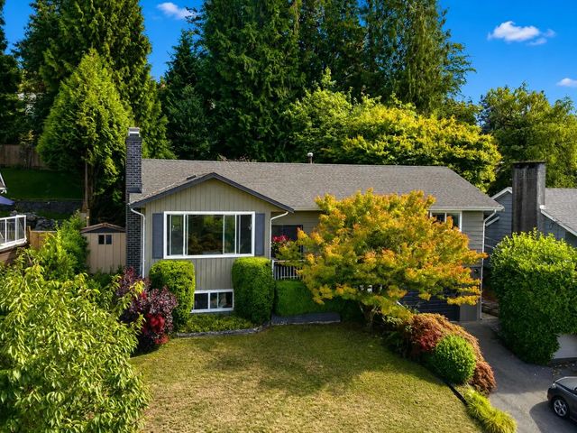918 Baker Drive, Coquitlam