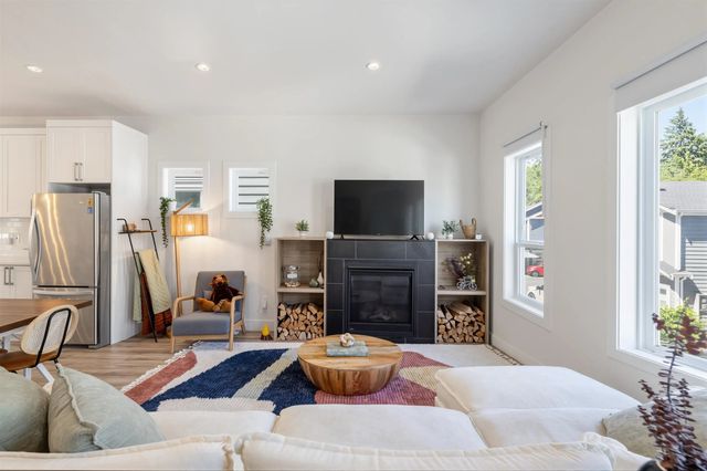 750 Hot Springs Road 16, Harrison Hot Springs