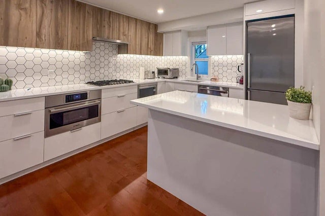 3536 Point Grey Road 1, Vancouver