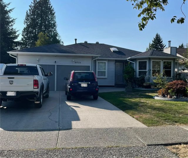 8721 152a Street, Surrey