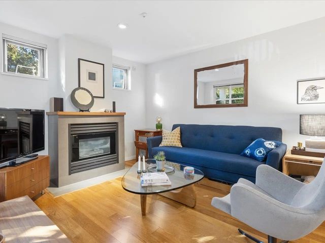 685 W 7th Avenue 101, Vancouver