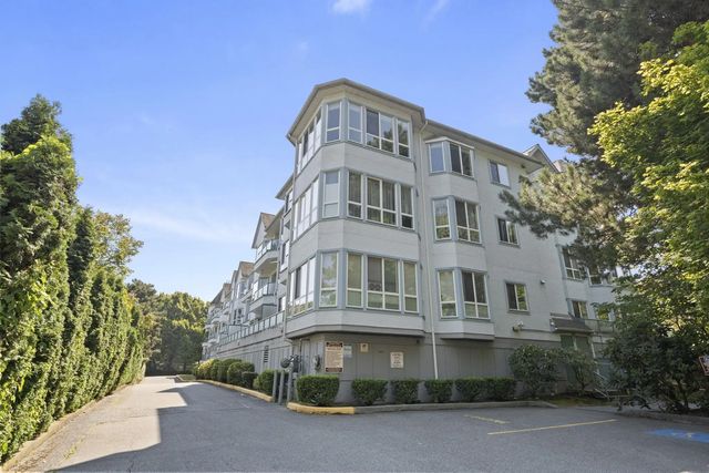 8680 Lansdowne Road 109, Richmond