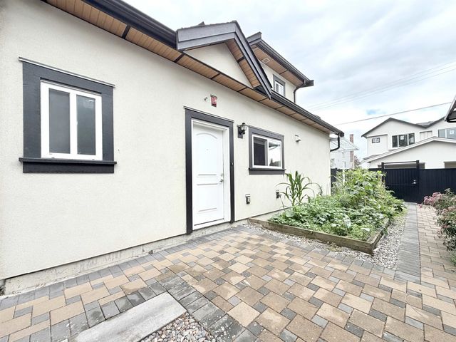 7456 Humm Street Laneway House, Vancouver