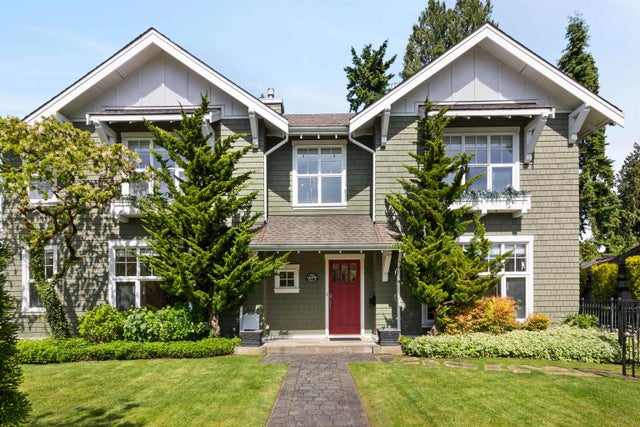 4379 Ross Crescent, West Vancouver