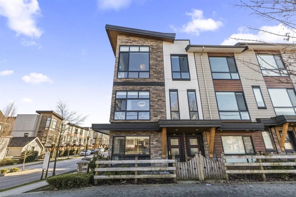 16488 64 Avenue 178, Surrey