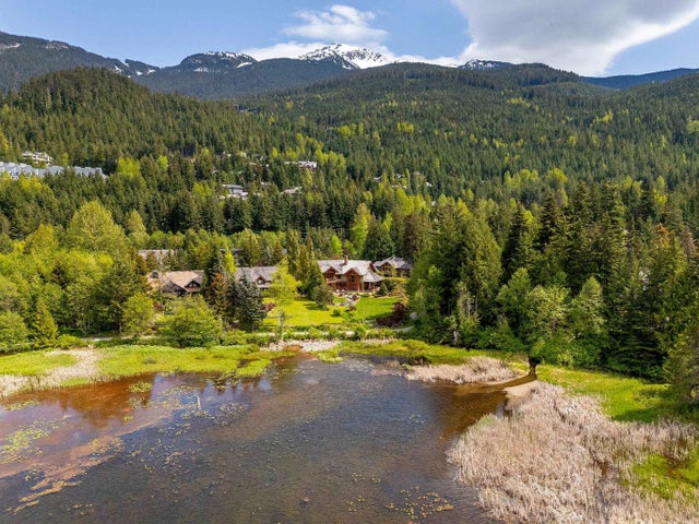 2219 Lake Placid Road, Whistler
