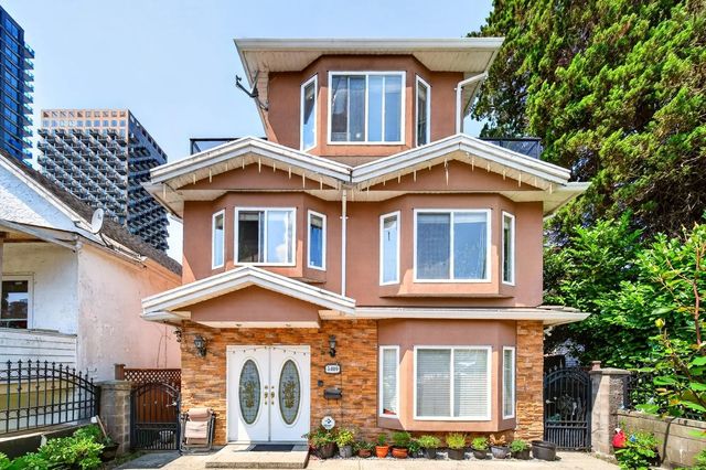 5009 Payne Street, Vancouver