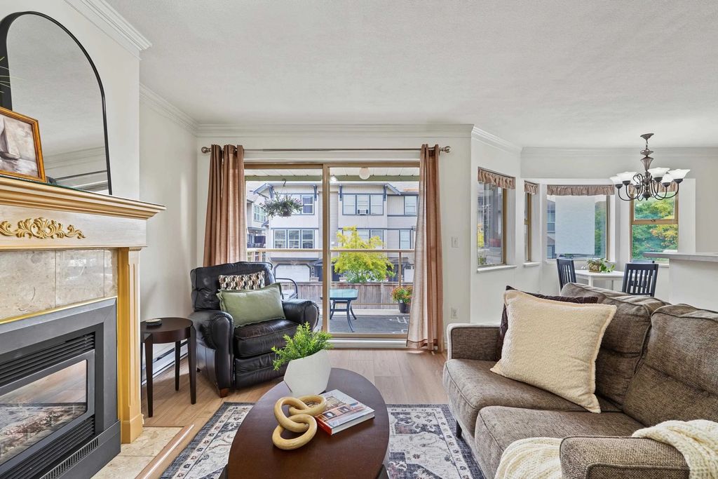 5464 201a Street 204, Langley