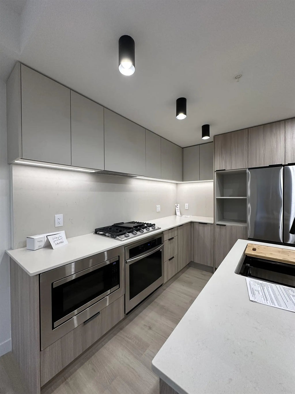 623 Kemsley Avenue 31x, Coquitlam