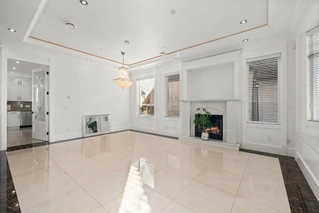 1060 E 57th Avenue, Vancouver