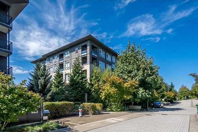 9168 Slopes Mews 108, Burnaby