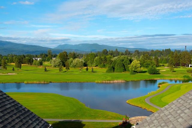 19677 Meadow Gardens Way 409, Pitt Meadows
