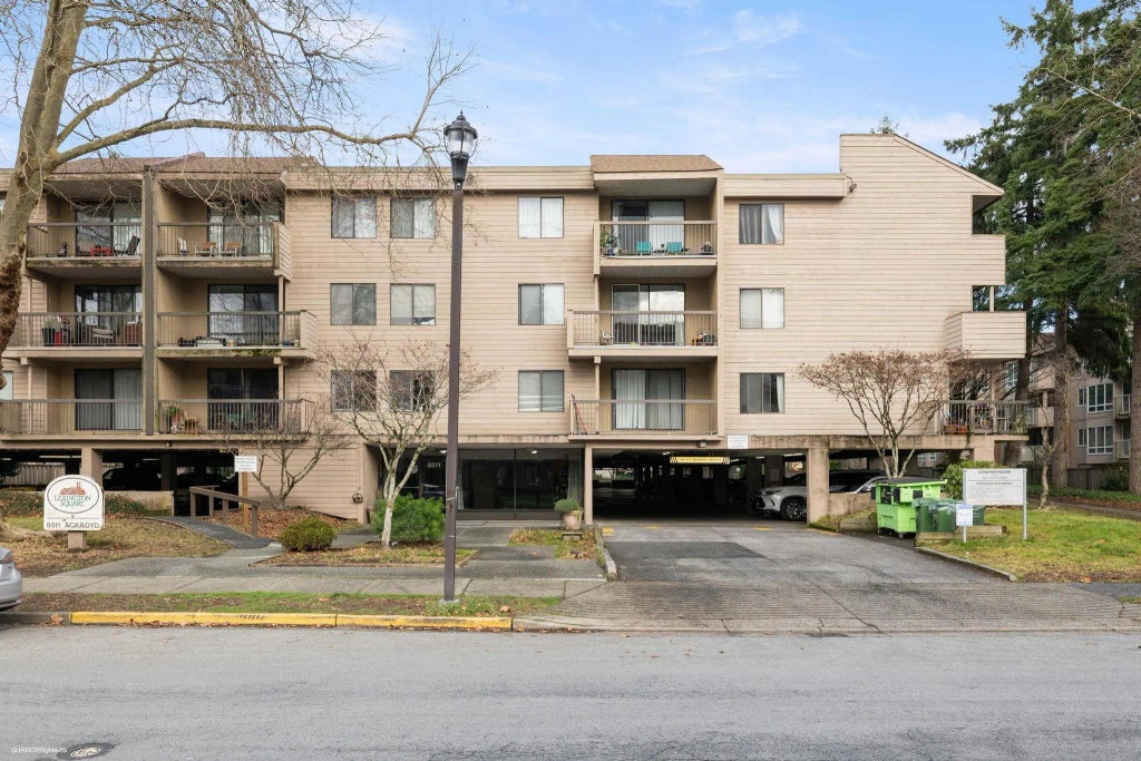 8511 Ackroyd Road 210, Richmond