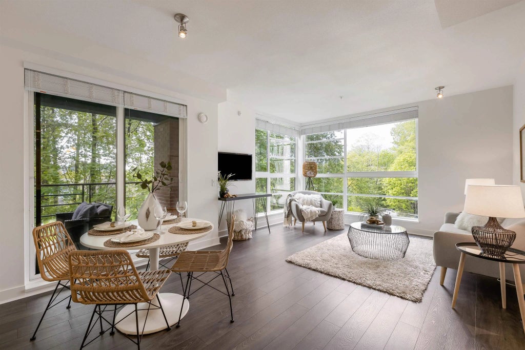 733 W 3rd Street 407, North Vancouver