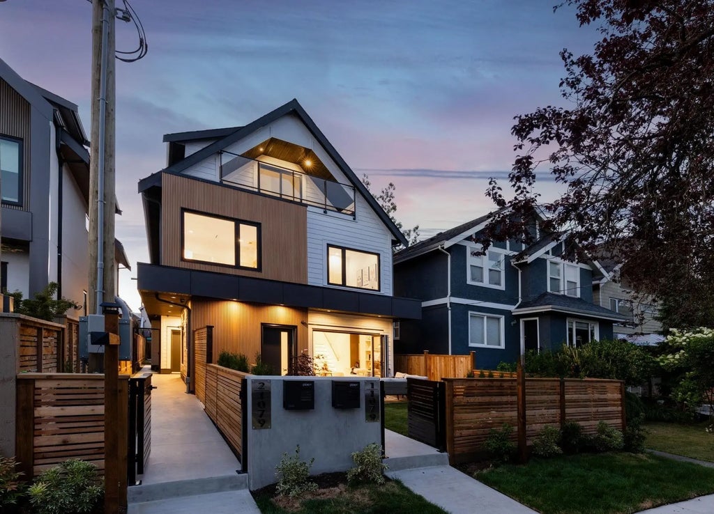 1079 E 14th Avenue #2, Vancouver