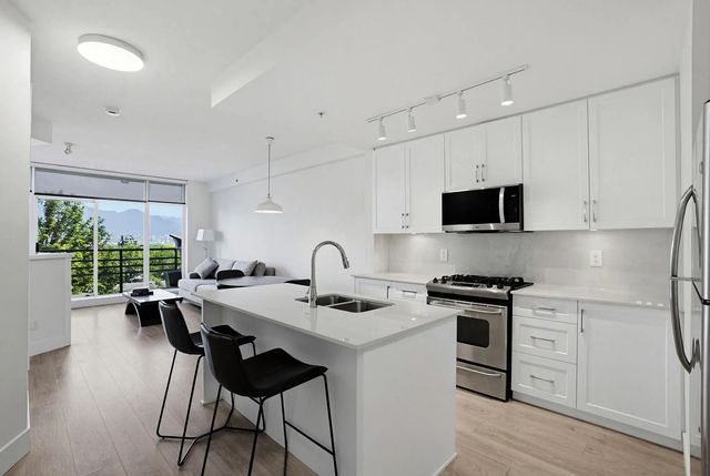 298 E 11th Avenue 407, Vancouver