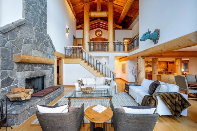 3826 Sunridge Drive, Whistler