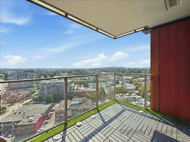 285 E 10th Avenue 2006, Vancouver