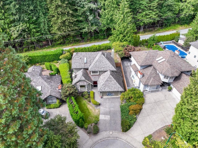 5685 Nancy Greene Way, North Vancouver