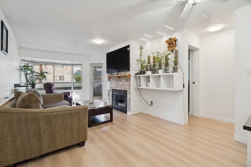 2962 Trethewey Street 105, Abbotsford