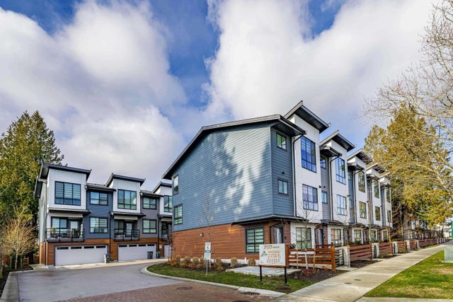 7177 194a Street 71, Surrey